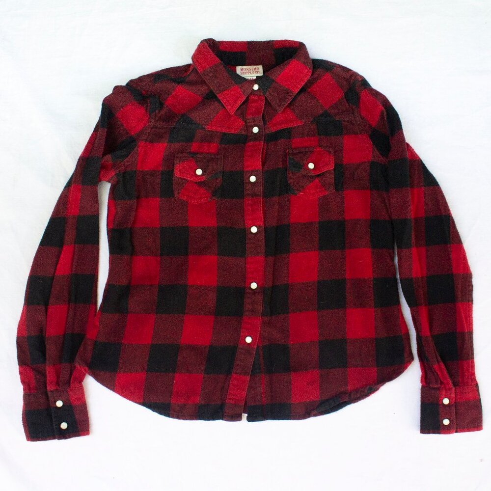 Mossimo Supply Co. Cropped Flannel - Red and Black Buffalo Plaid